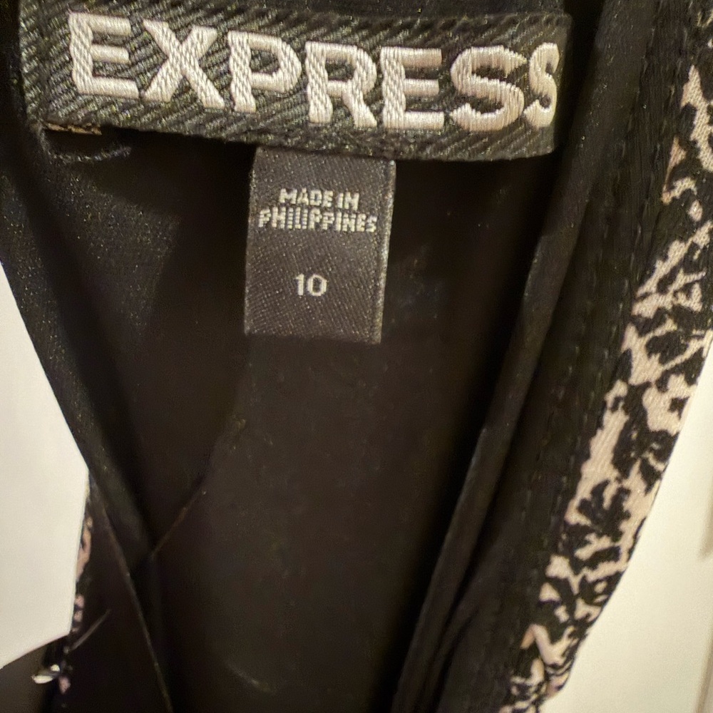 Express Patterned Mini Dress NWT - image 4